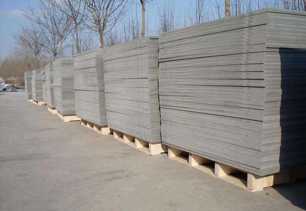 <a href=http://m.yhbiz.cn/zjtb/ target=_blank class=infotextkey>PVC磚機托板</a>